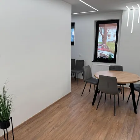 Elite Modern * פץ'
